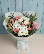 Букет цветов из:  Розы, Лизиантусы и Хризантемы в Левой Россоши