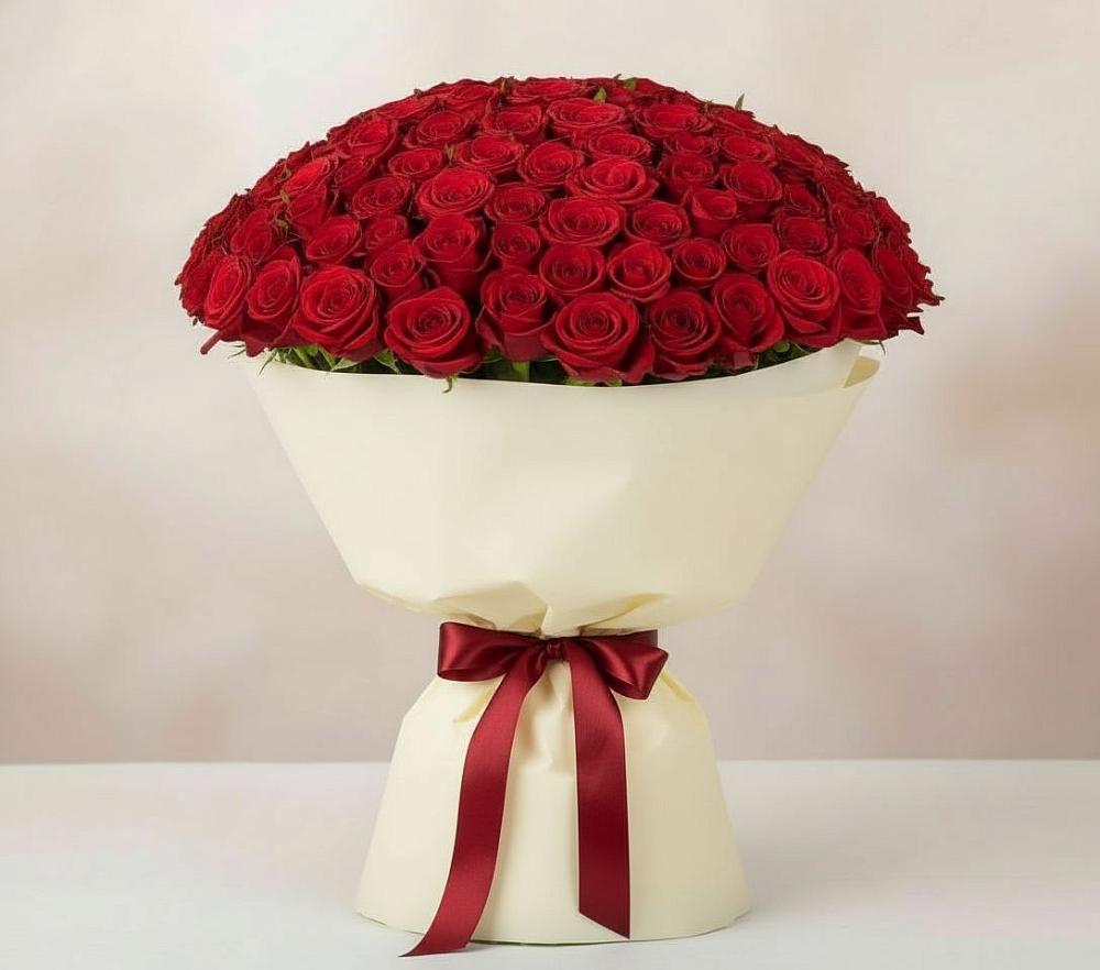 Букет 101 Красная роза Милано в Левой Россоши