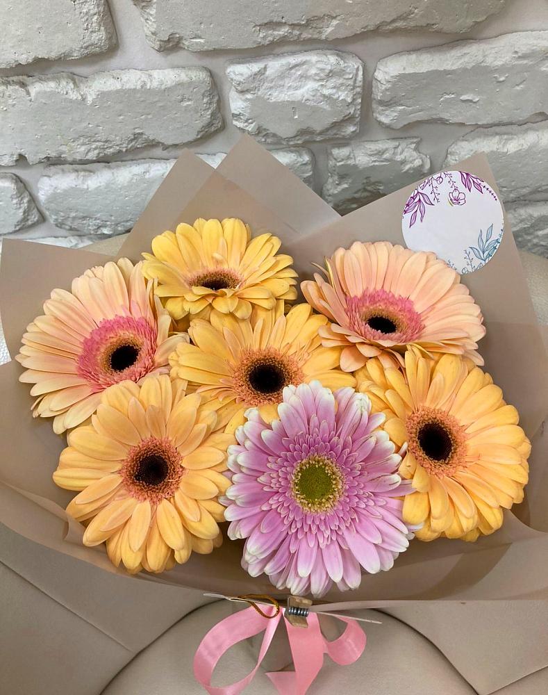 Букет цветов из: Герберы в Левой Россоши