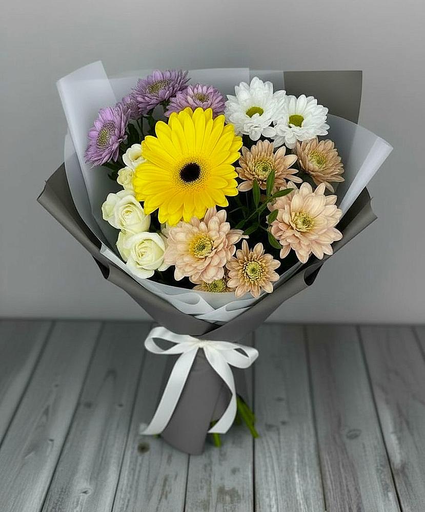 Букет цветов из: Розы, Герберы и Хризантемы в Левой Россоши