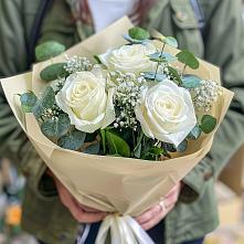 Букет цветов из:  Розы #REPLACE_PRED# Левой Россоши