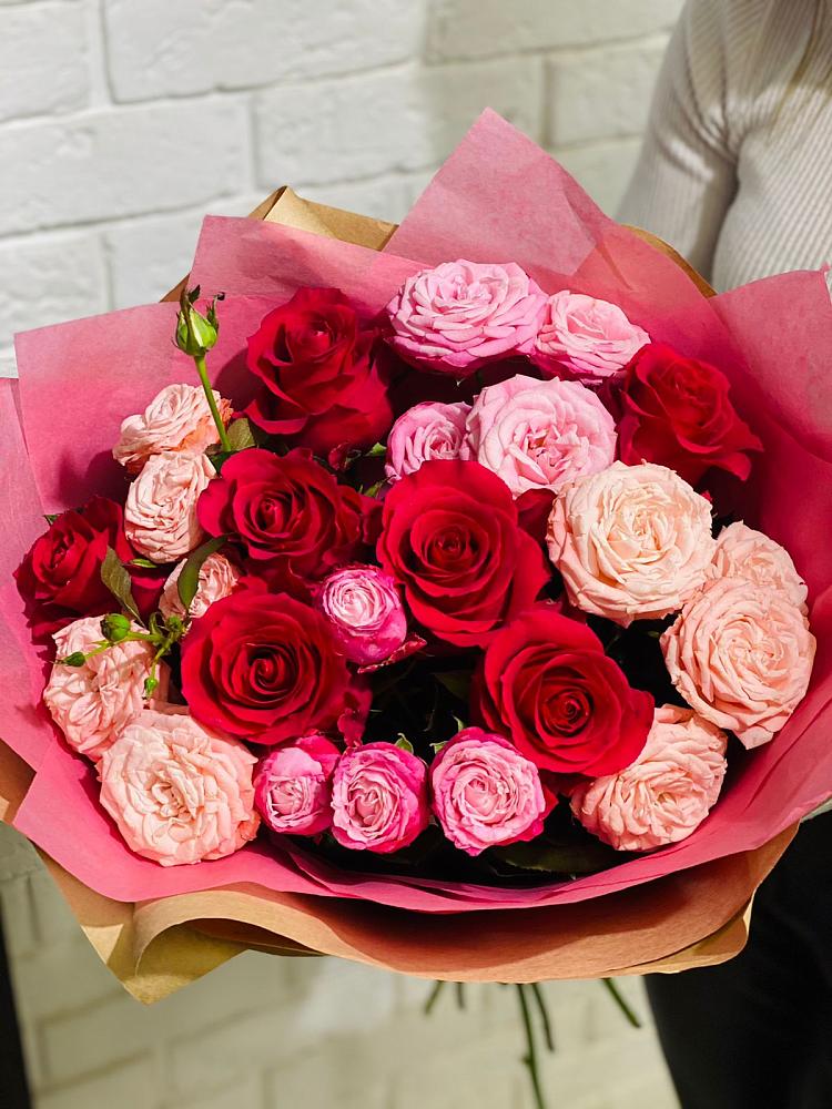 Букет цветов из: Розы в Левой Россоши