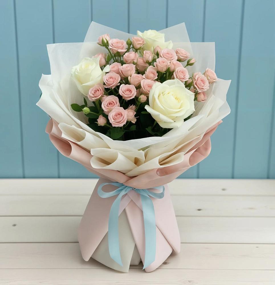 Букет цветов из: Розы в Левой Россоши