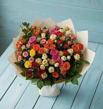 Букет Микс из разноцветных кустовых роз в Левой Россоши